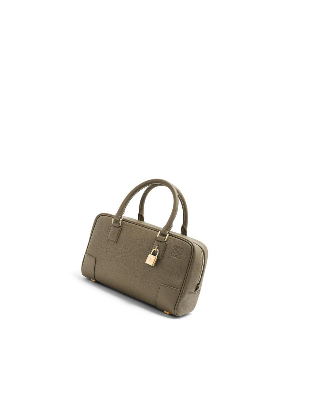 Loewe Amazona 23 bag in soft grained calfskin Vert | 3967UHKGB