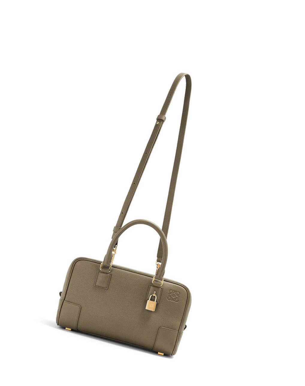 Loewe Amazona 23 bag in soft grained calfskin Vert | 3967UHKGB