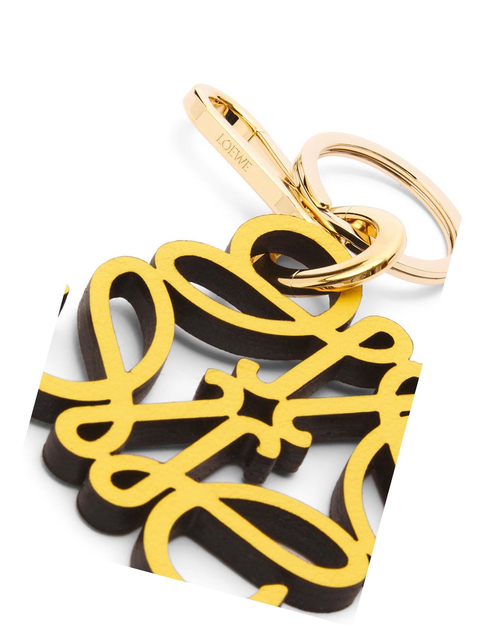 Loewe Anagram charm in calfskin Jaune Doré | 7529TSIKZ