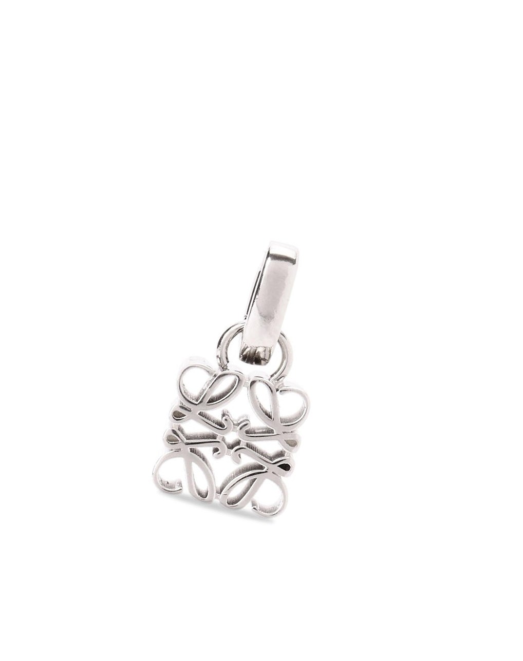 Loewe Anagram charm in sterling silver Argent | 8073LZIQK