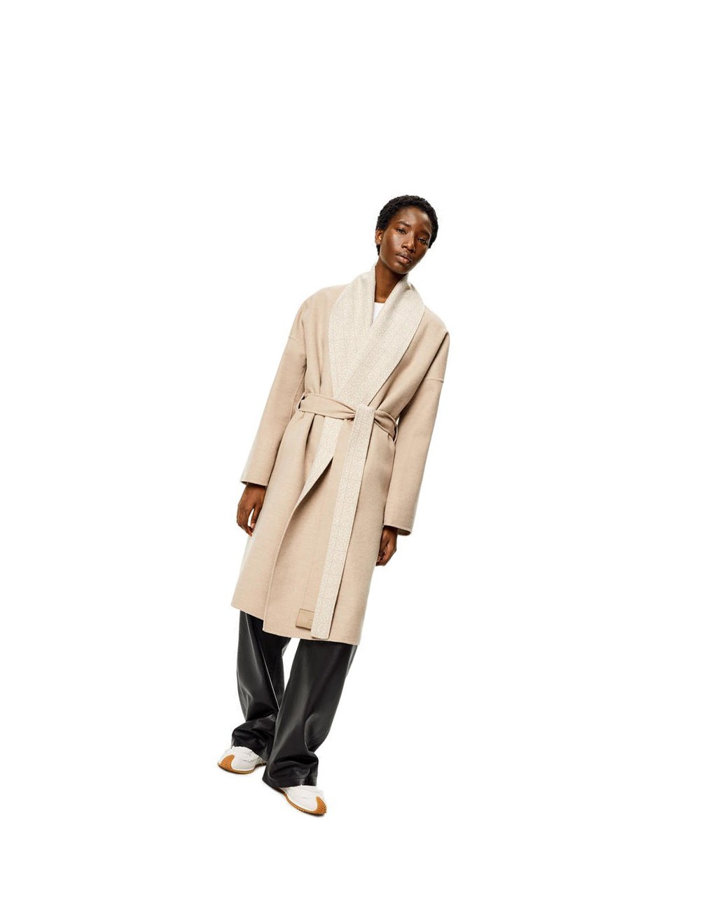 Loewe Anagram jacquard belted coat in wool Beige Blanche | 7685YWHVE