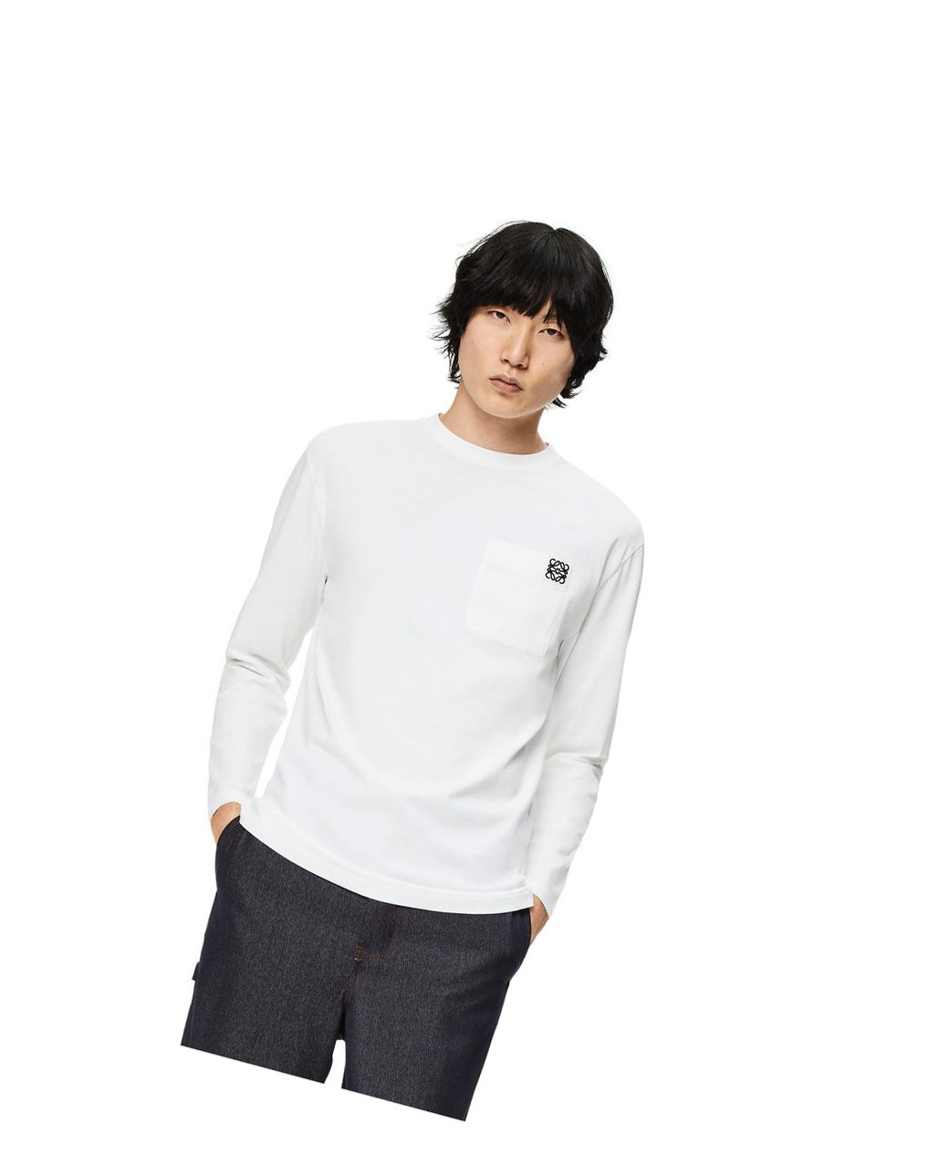 Loewe Anagram long sleeve T-shirt in cotton Blanche | 6105LTGQU