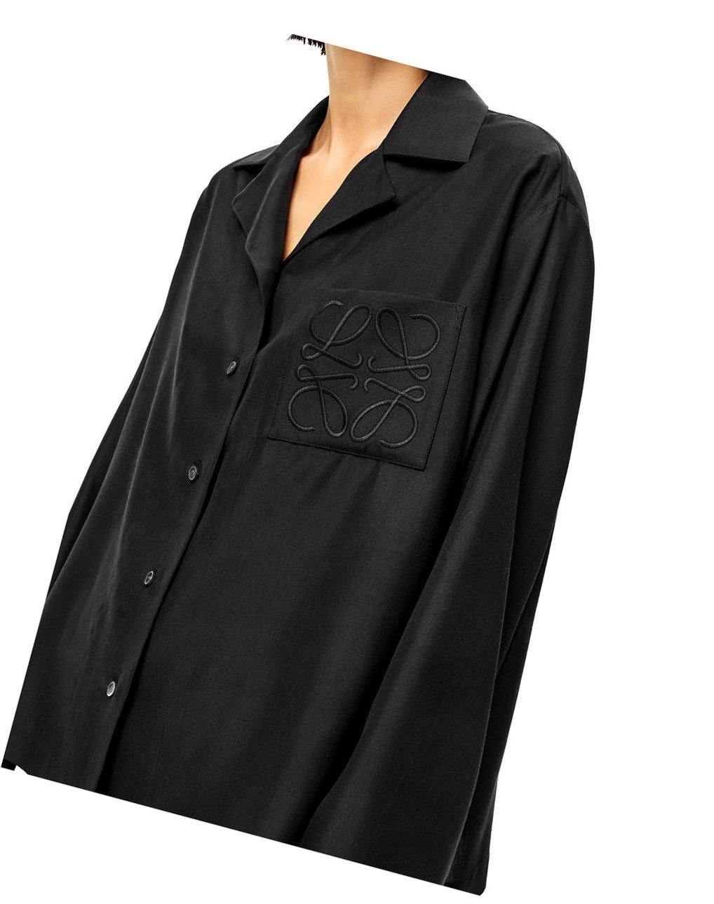 Loewe Anagram pyjama blouse in silk Noir | 8437DXEPH