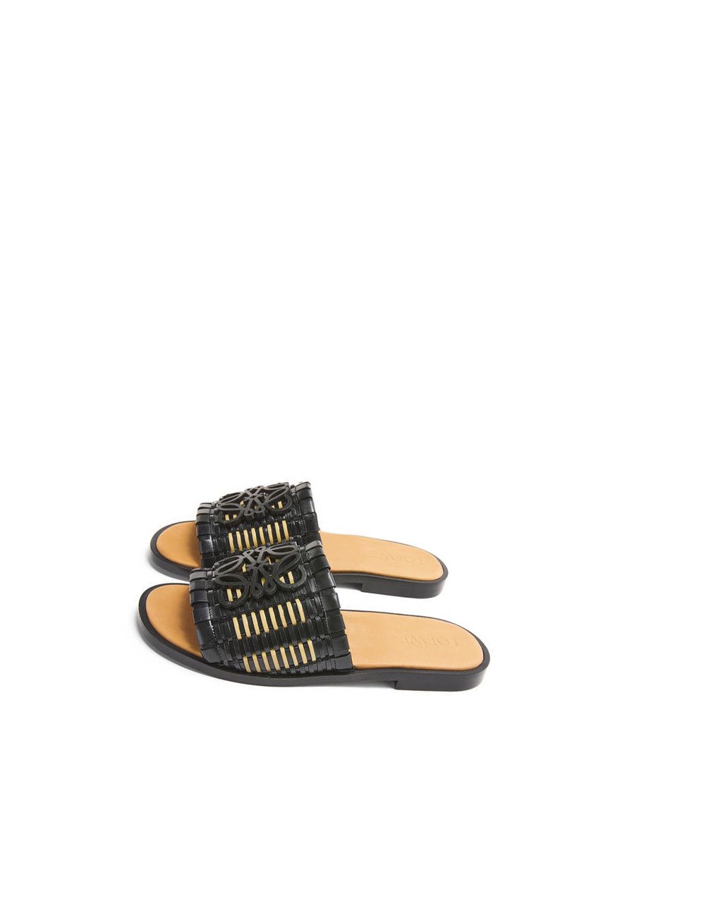 Loewe Anagram woven slide in calfskin Noir | 1068LGKBF