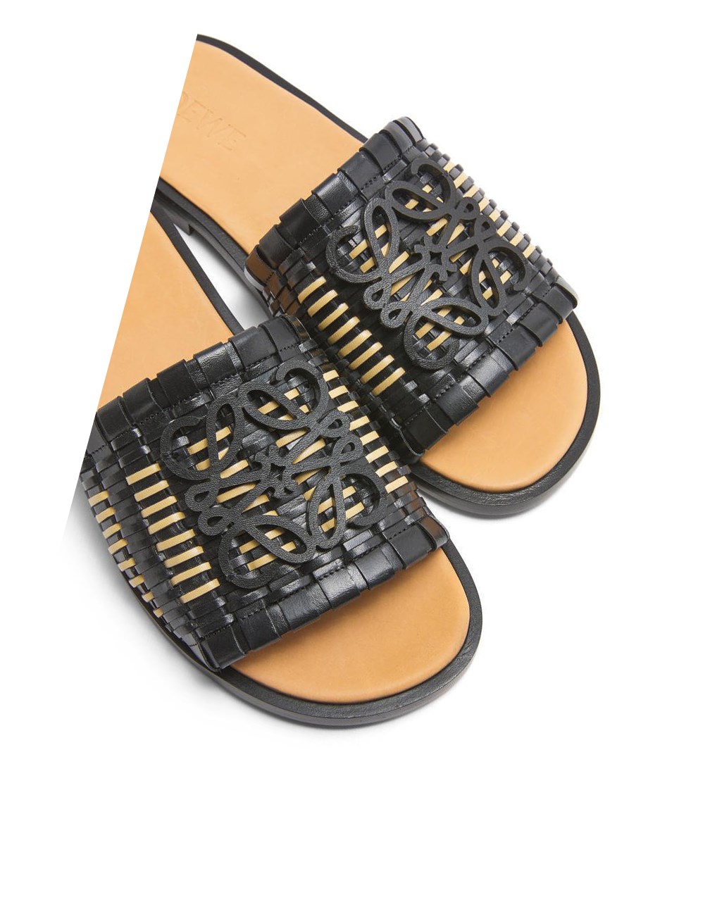 Loewe Anagram woven slide in calfskin Noir | 1068LGKBF