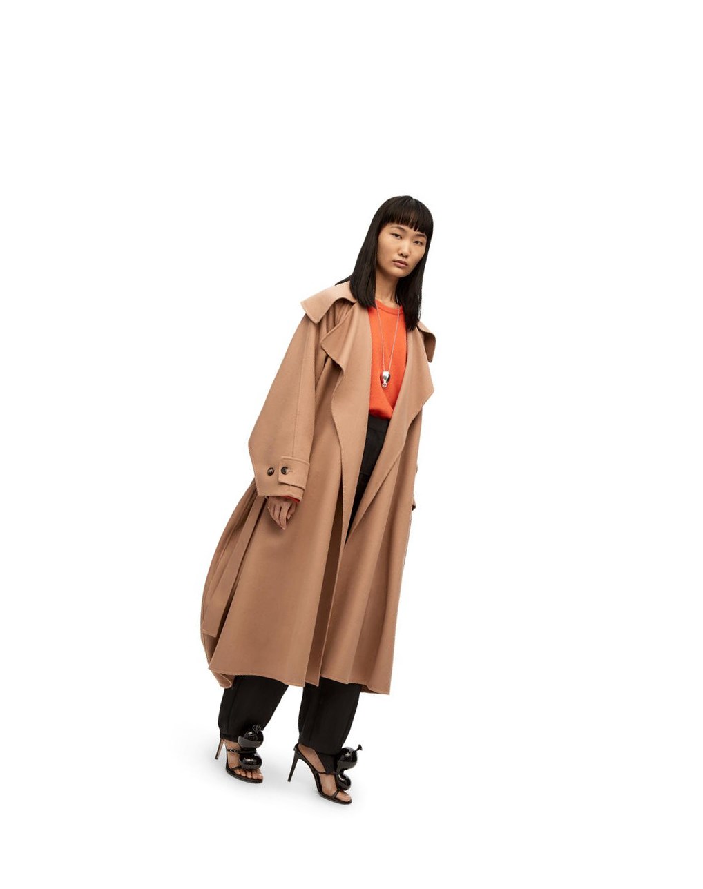 Loewe Belted coat in wool and cashmere Camel | 6247HUYOF