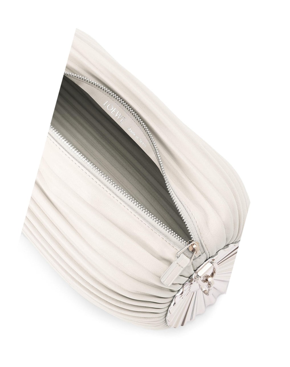 Loewe Bracelet pouch in pleated nappa with solar metal panel Blanche | 1290VDMPI