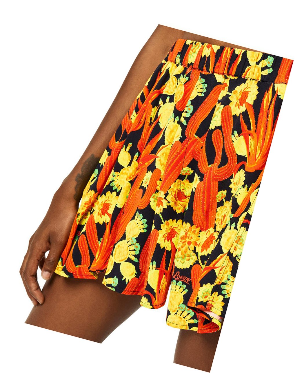 Loewe Cactus print flare shorts in viscose Noir Orange Doré | 5964LMGZW