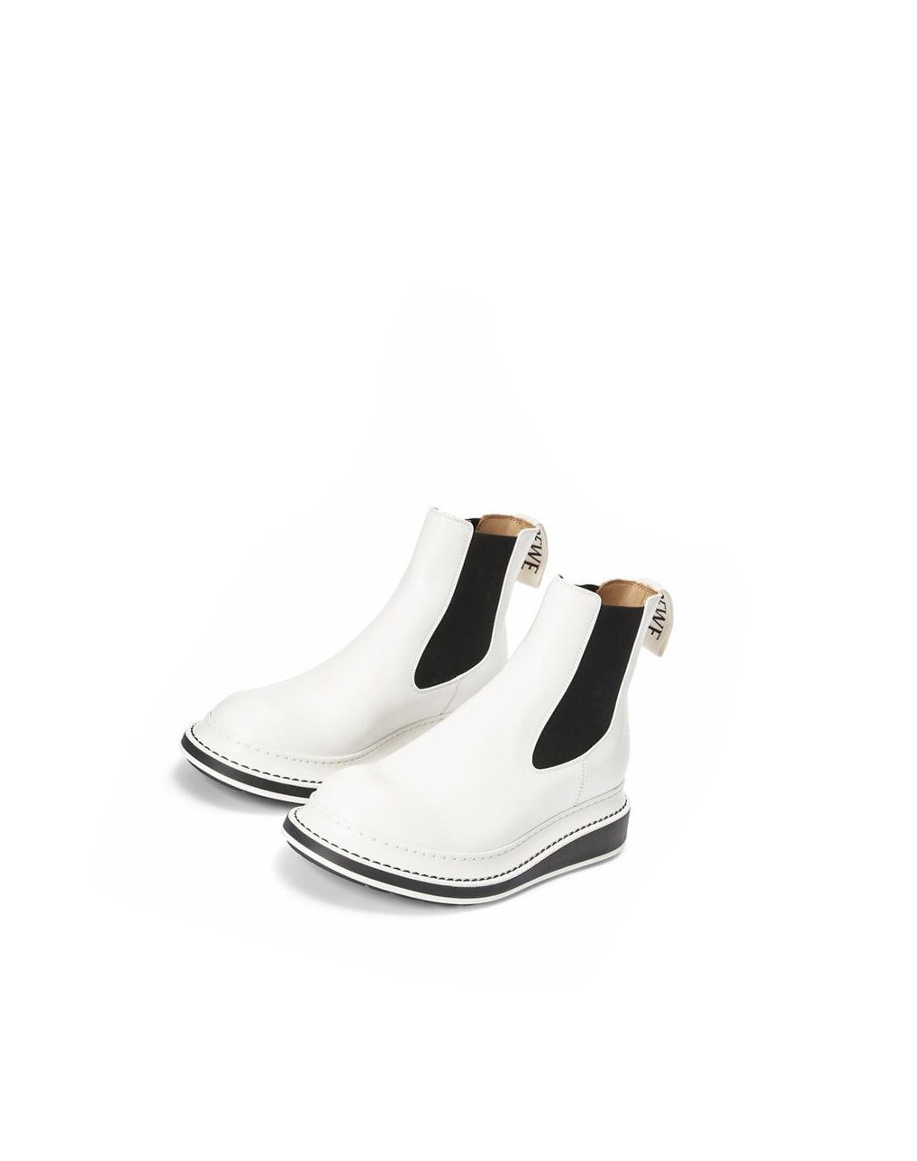 Loewe Chelsea boot in calfskin Blanche | 1463OJVCF