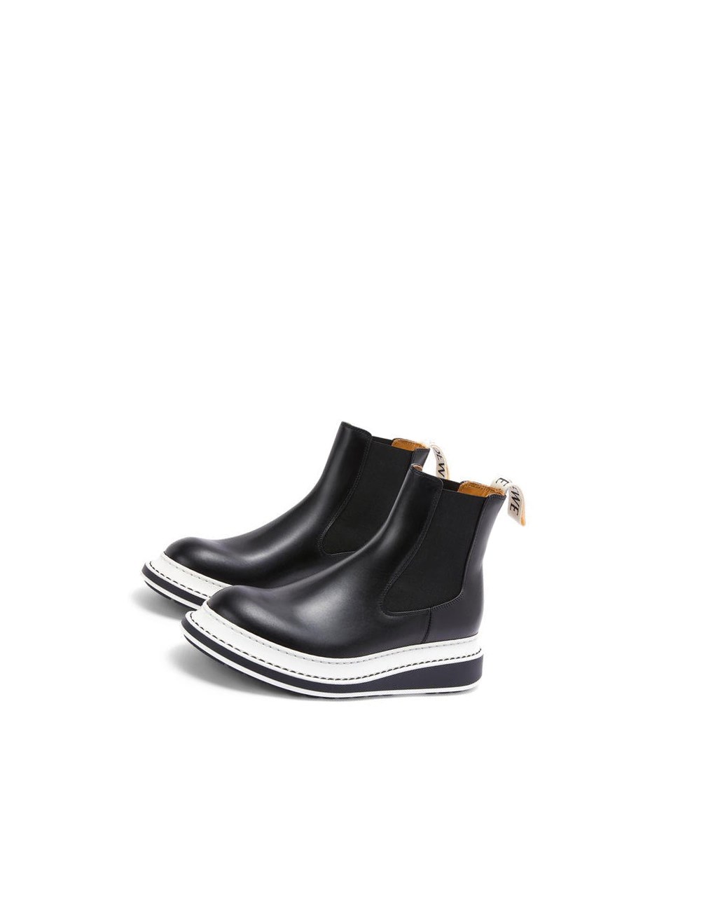 Loewe Chelsea boot in calfskin Noir | 6379YJONE