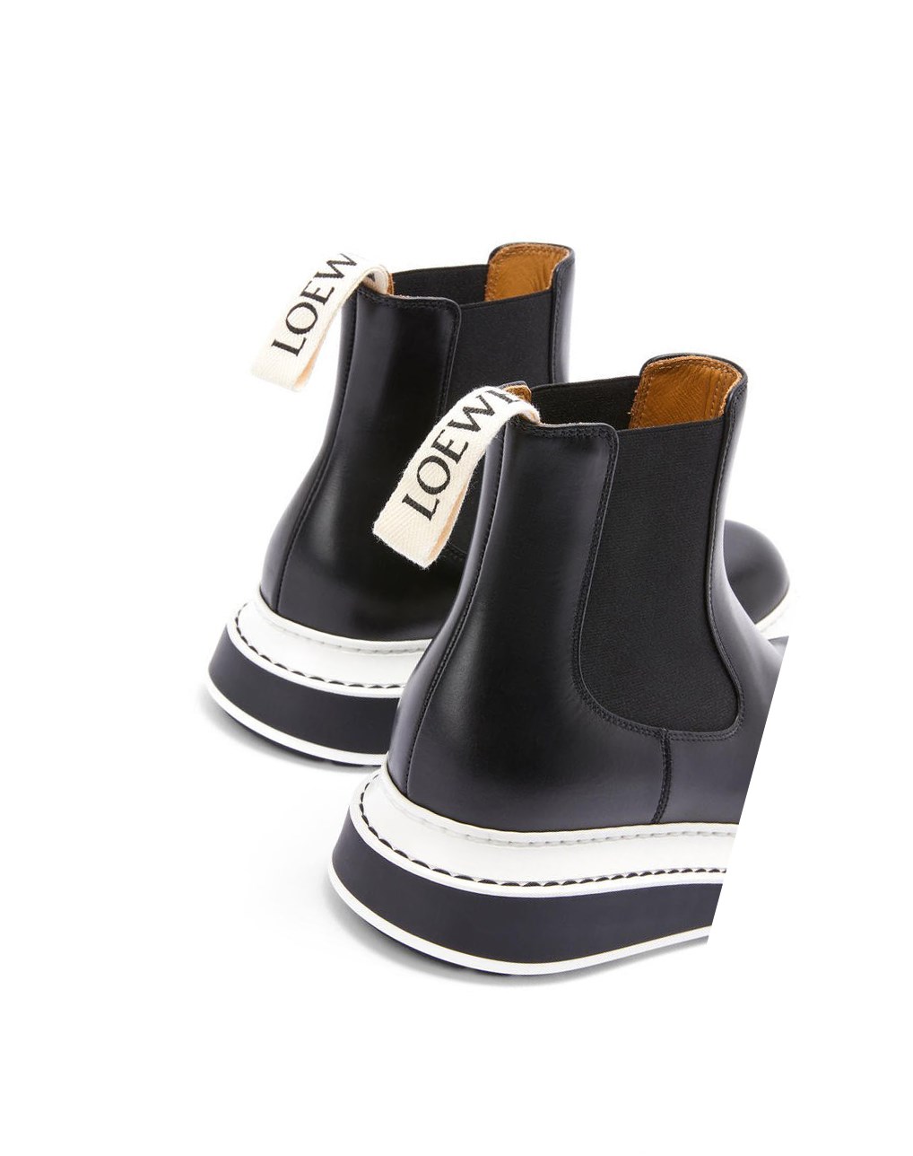 Loewe Chelsea boot in calfskin Noir | 6379YJONE