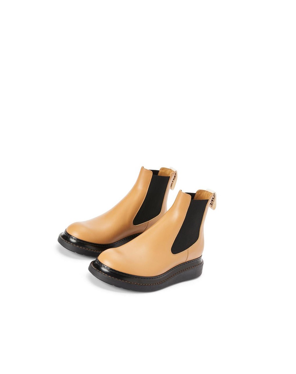 Loewe Chelsea boot in calfskin Warm Desert | 2063QZAUG