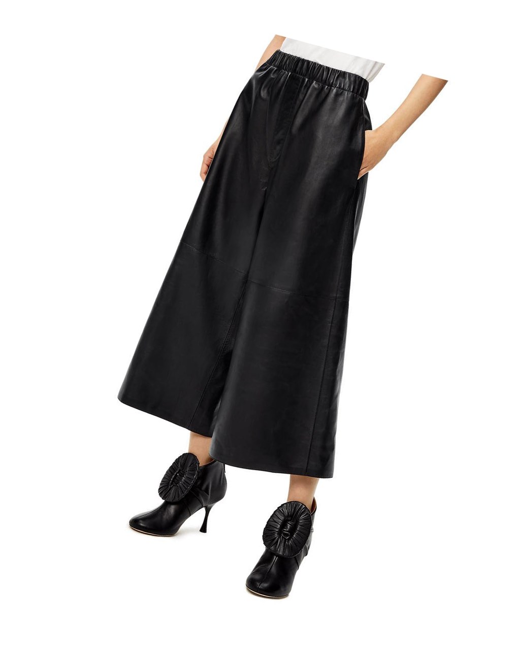 Loewe Cropped elasticated trousers in nappa Noir | 7419FNLHP