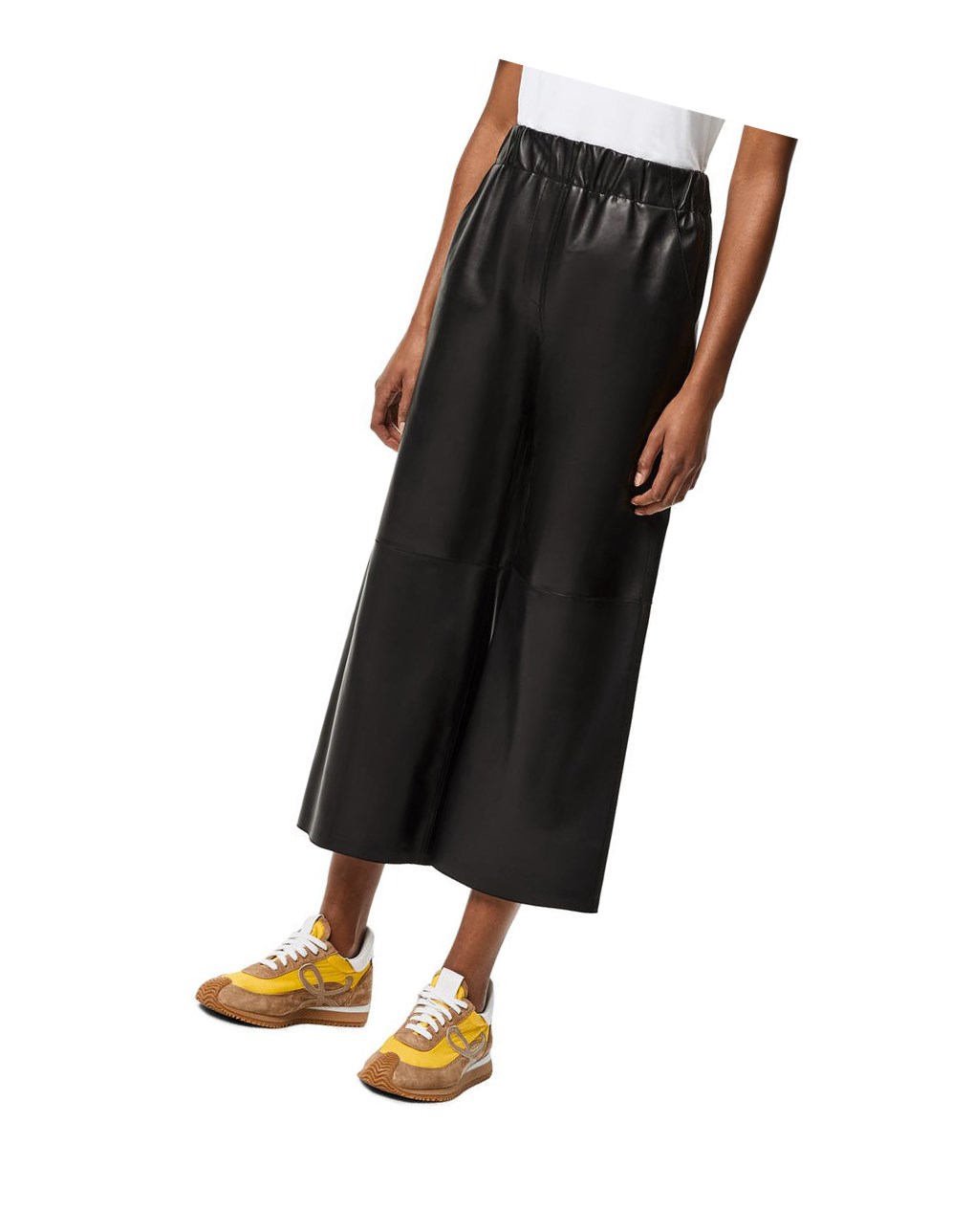 Loewe Cropped elasticated waist trousers in nappa Noir | 9530COKPB