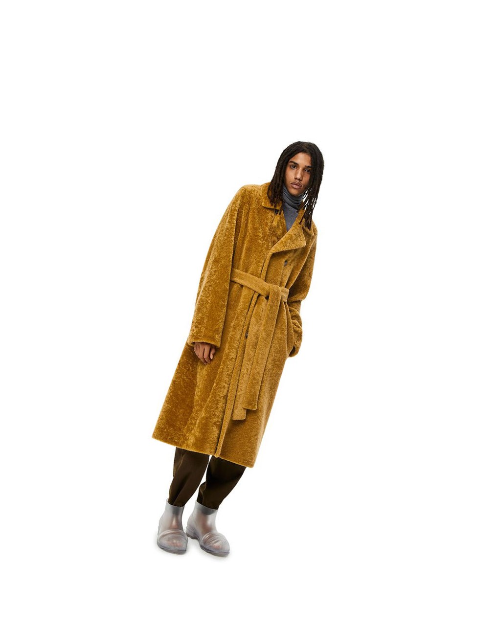 Loewe Double breasted coat in shearling Tobacco | 4129NOEVQ