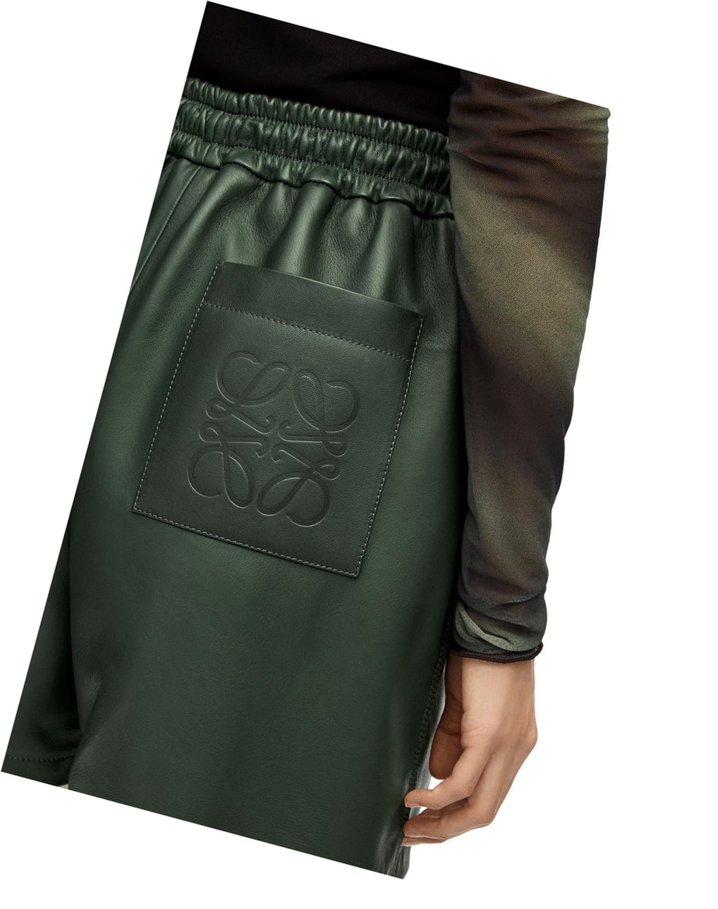 Loewe Elasticated shorts in nappa Vert | 1298OWGHN