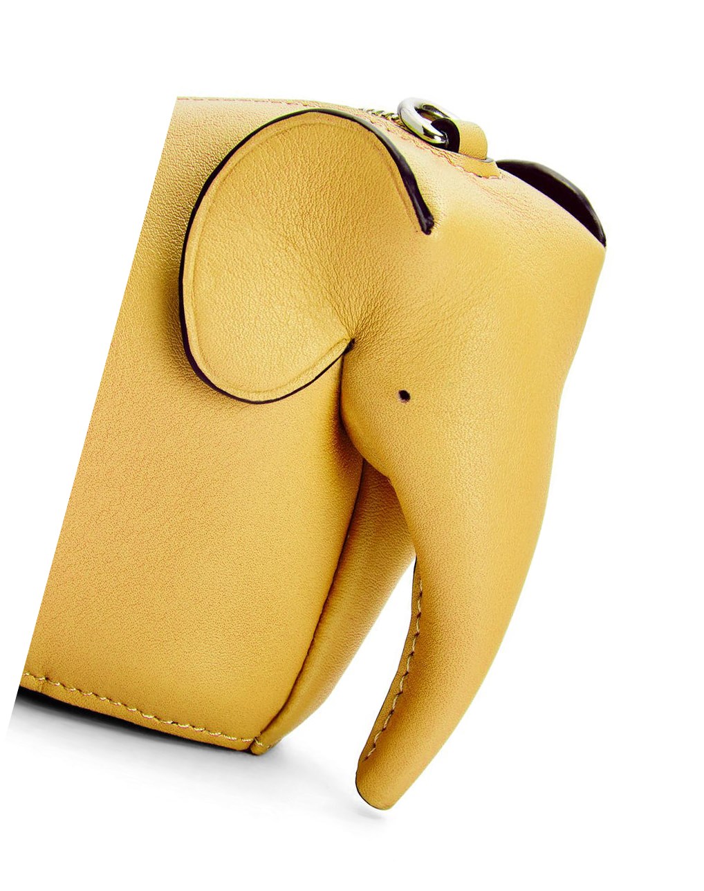 Loewe Elephant Pouch in classic calfskin Jaune | 6814BZNHL