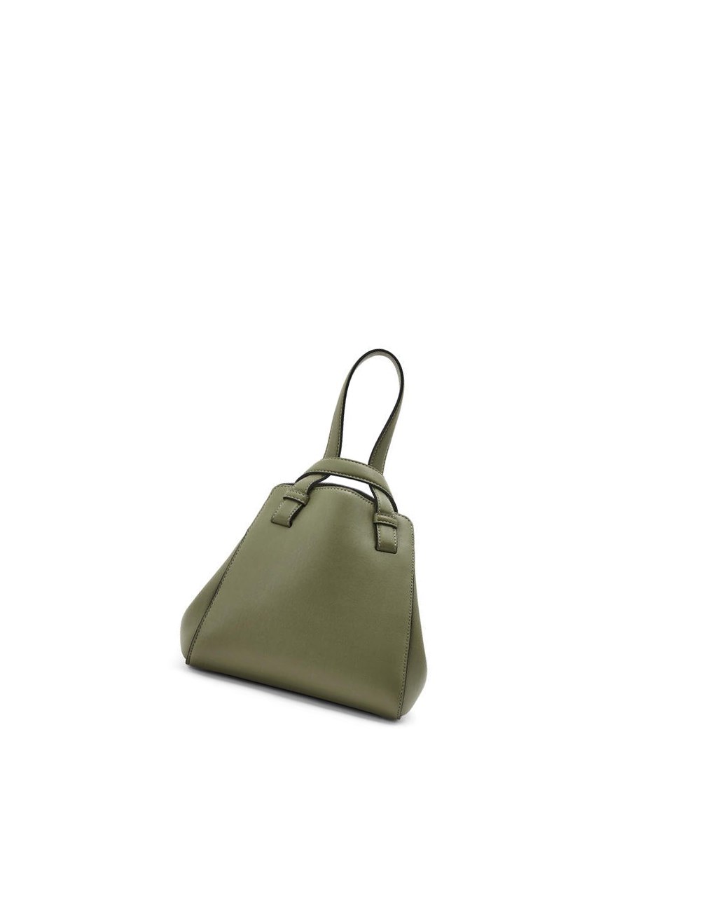 Loewe Hammock Nugget bag in nappa calfskin Vert | 4710WRLZS