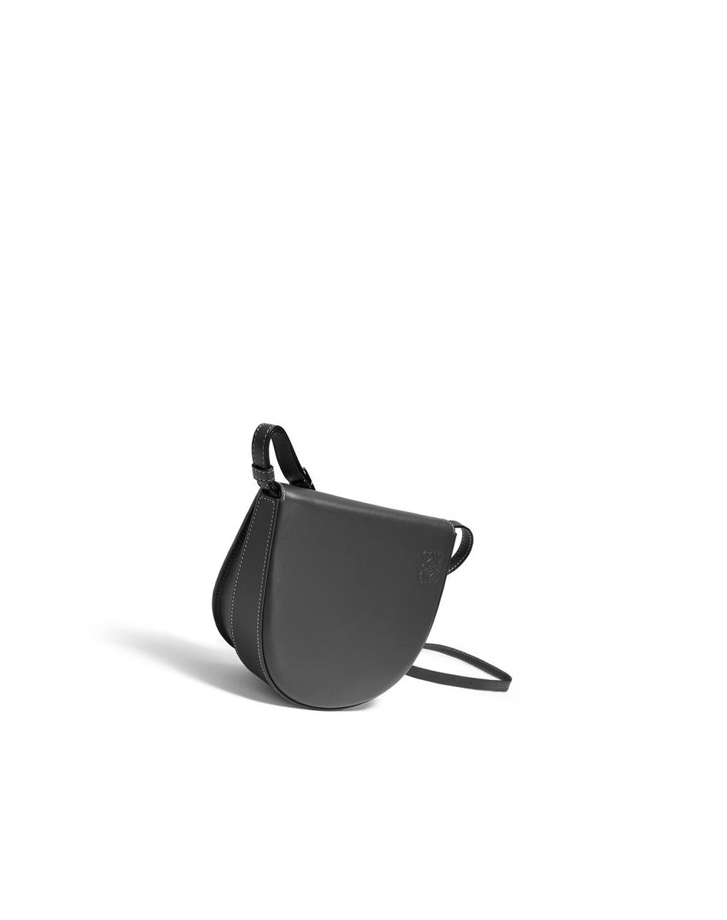 Loewe Heel bag in soft calfskin Noir | 3597RVNEZ