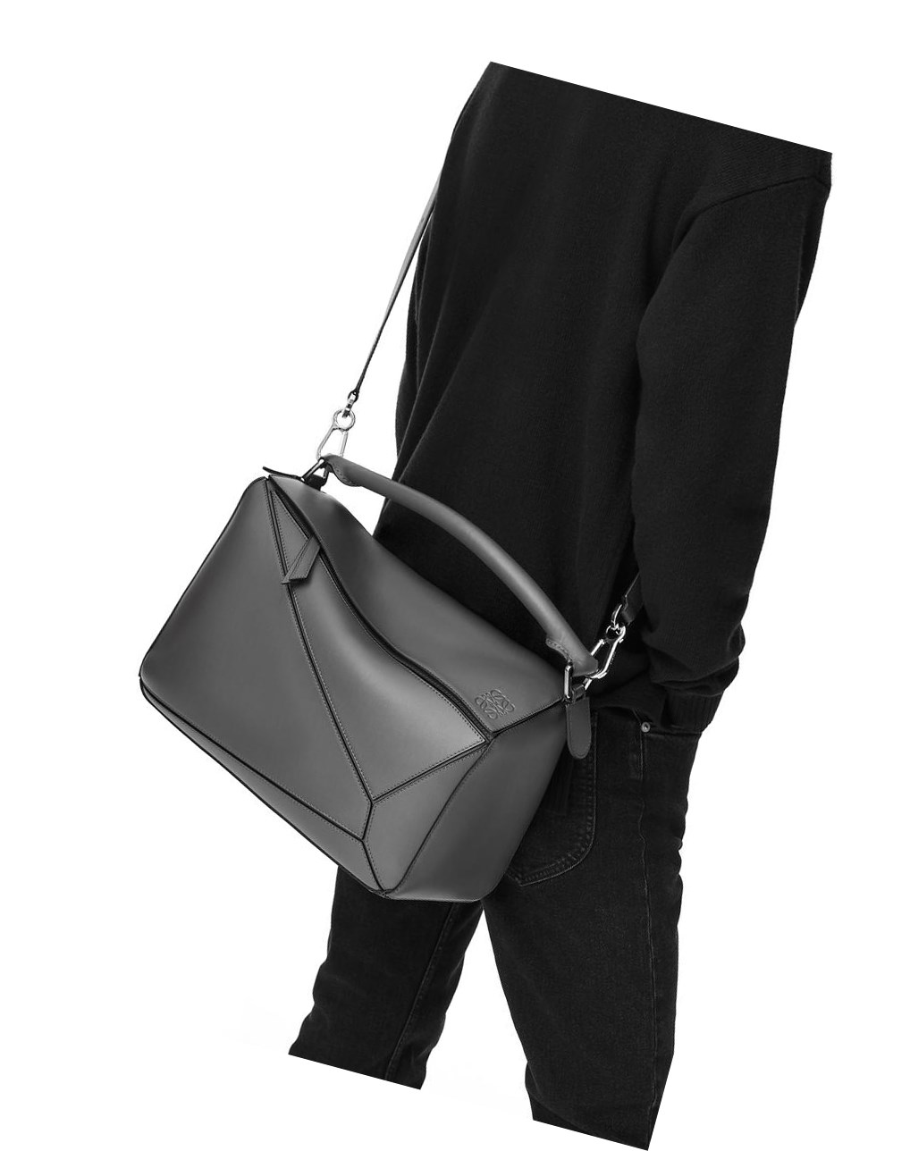 Loewe Large Puzzle Edge bag in grained calfskin Noir | 7468DITQV