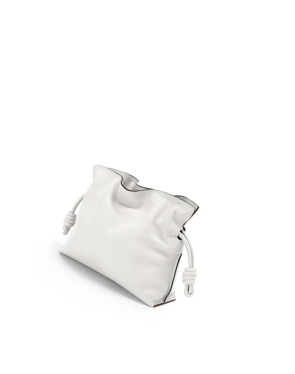 Loewe Mini Flamenco clutch in nappa calfskin Blanche | 0143THAWB