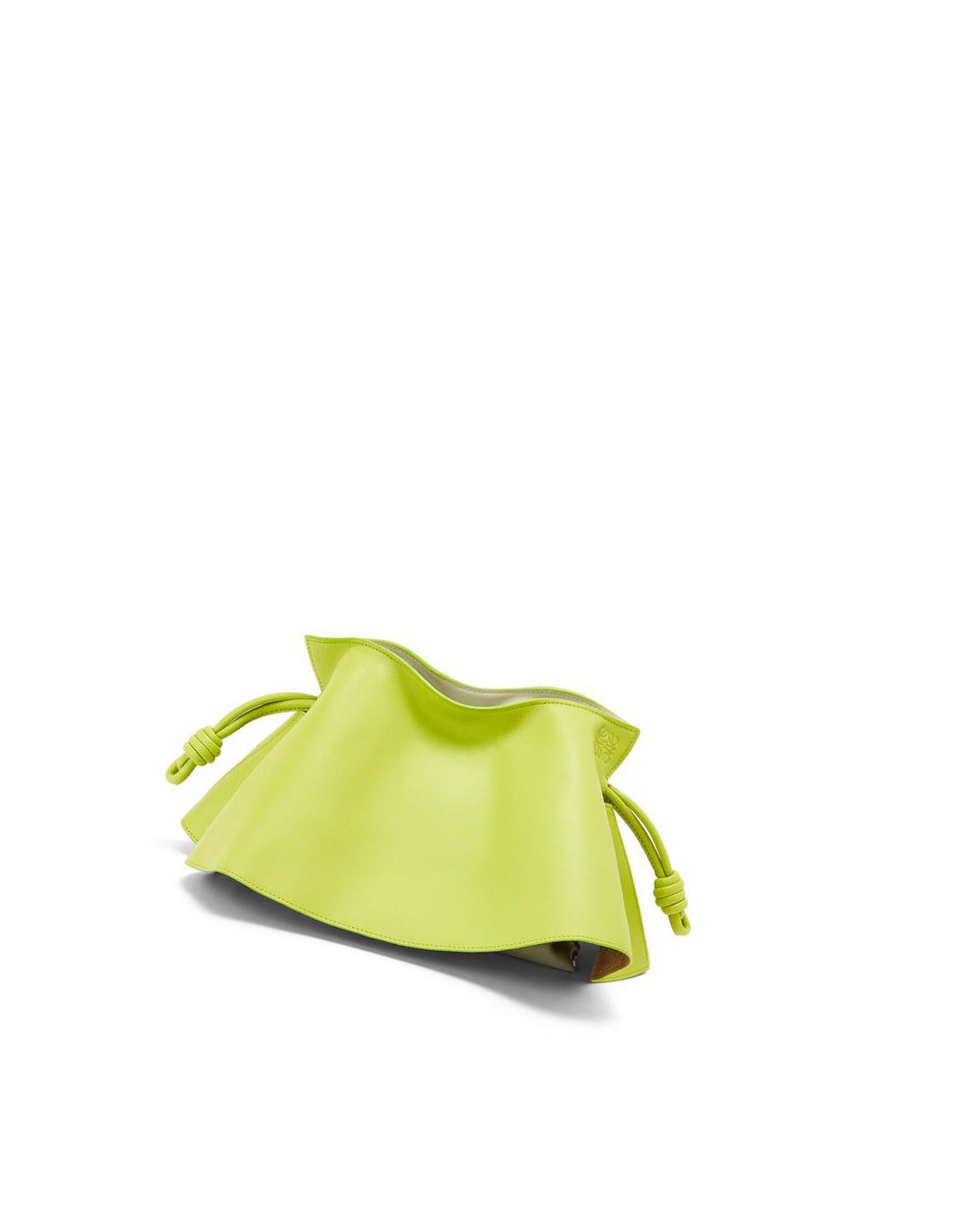 Loewe Mini Flamenco petal clutch in nappa calfskin Vert | 2639TGZED