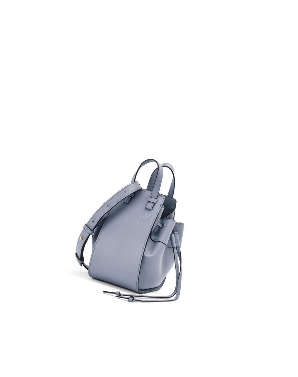 Loewe Mini Hammock drawstring in classic calfskin Bleu | 3762MSPIK