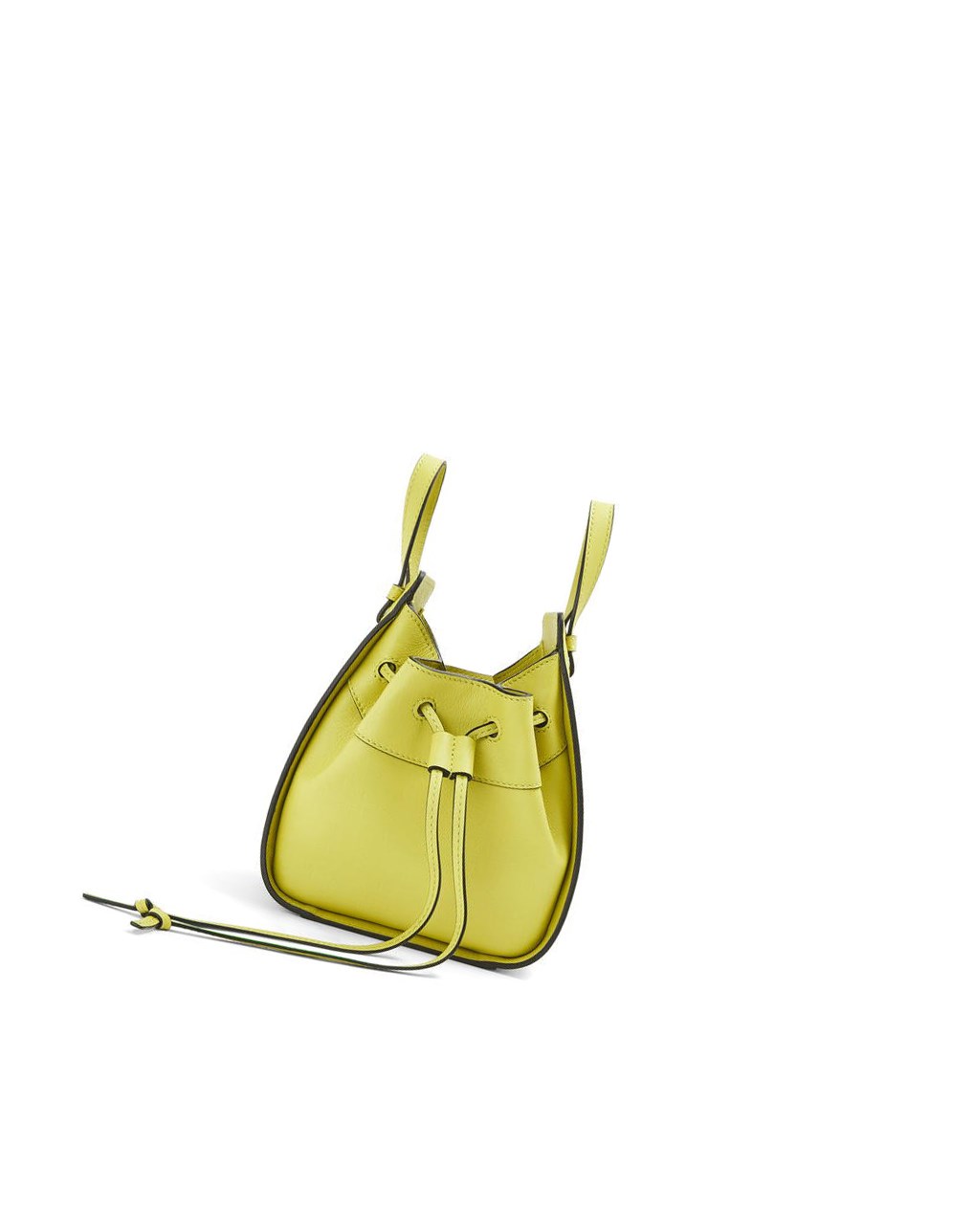 Loewe Mini Hammock drawstring in classic calfskin Jaune | 4096HQUEI