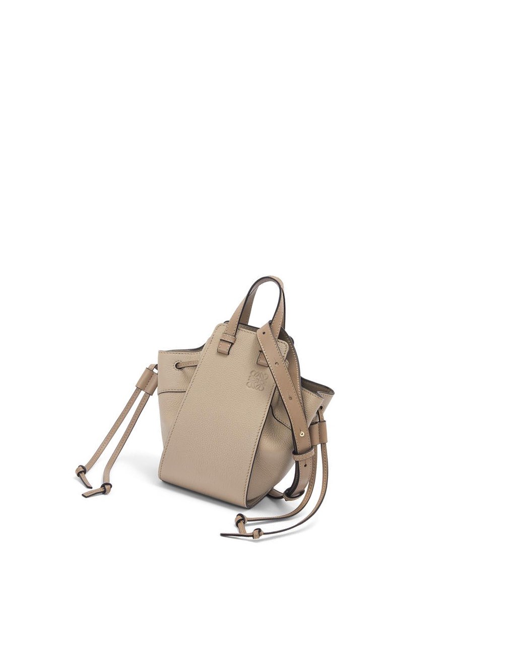 Loewe Mini Hammock drawstring in soft grained calfskin Sable | 5260QXWDL