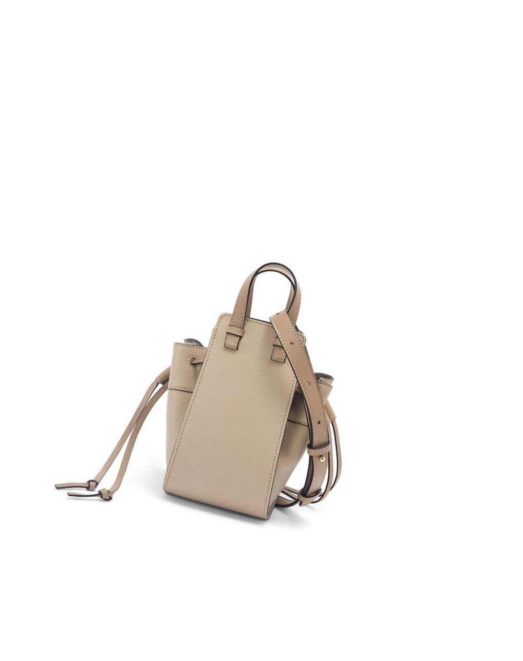 Loewe Mini Hammock drawstring in soft grained calfskin Sable | 5260QXWDL