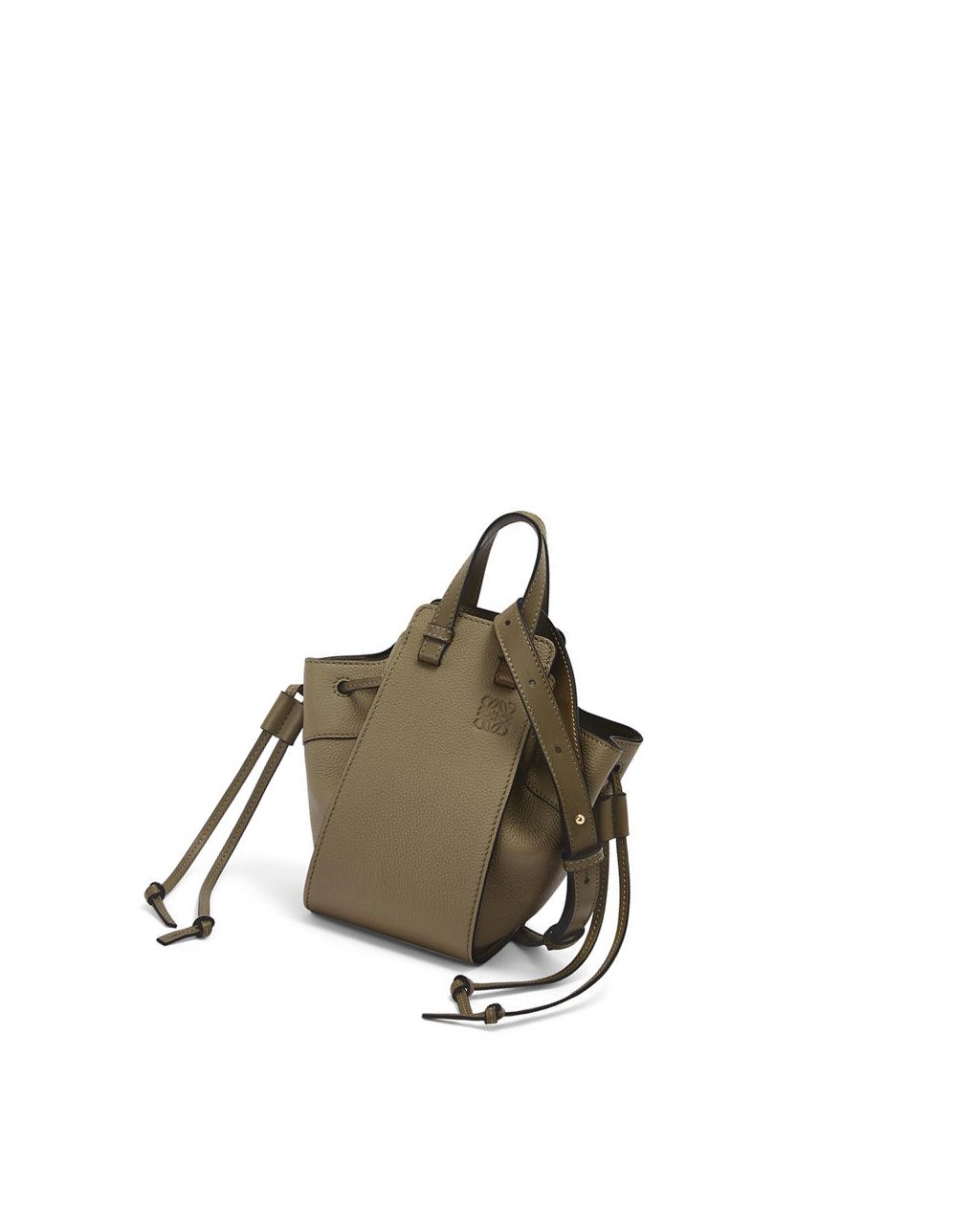 Loewe Mini Hammock drawstring in soft grained calfskin Vert | 5430TSNHG