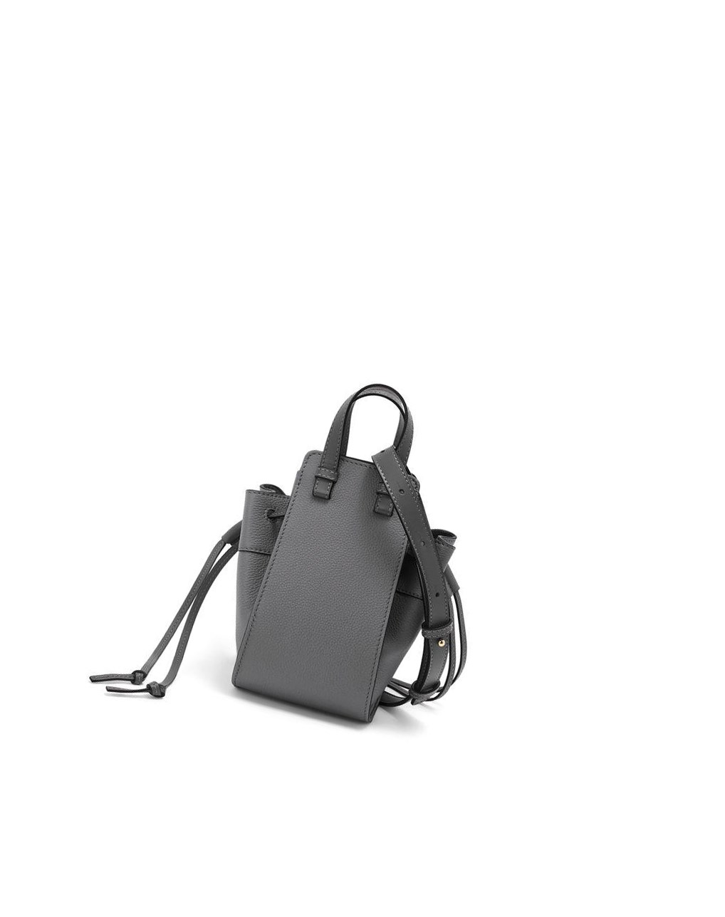 Loewe Mini Hammock drawstring in soft grained calfskin Grise | 9165GTHVM