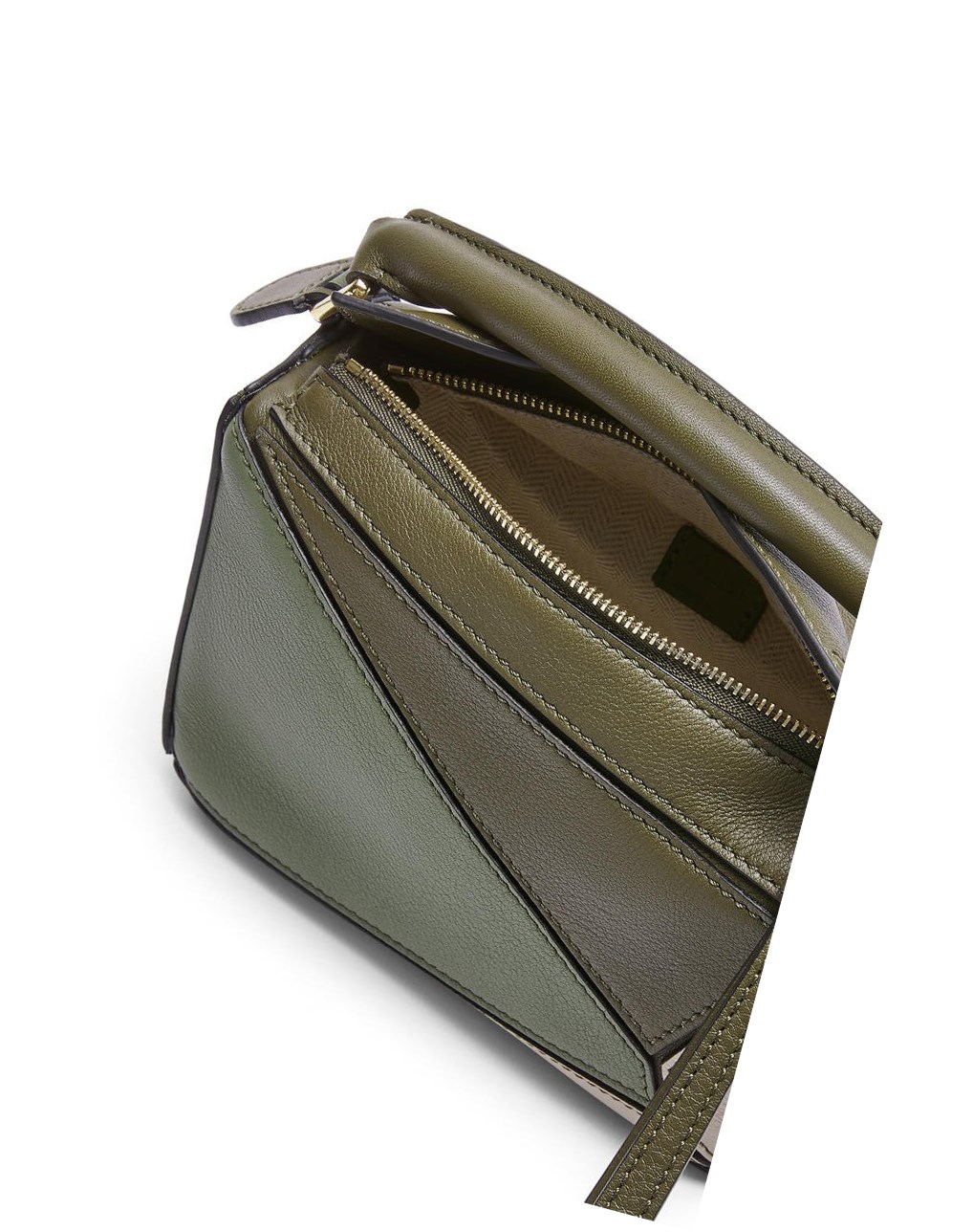 Loewe Mini Puzzle bag in classic calfskin Vert Noir | 3690WFLXZ