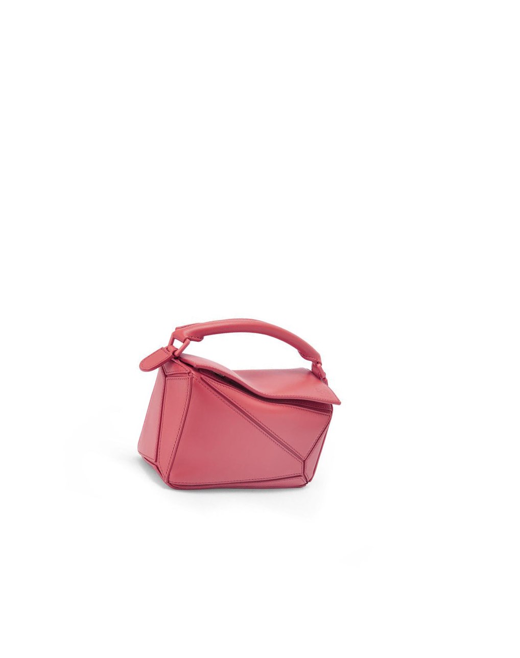 Loewe Mini Puzzle bag in satin calfskin Plumrose | 3968NDIEX