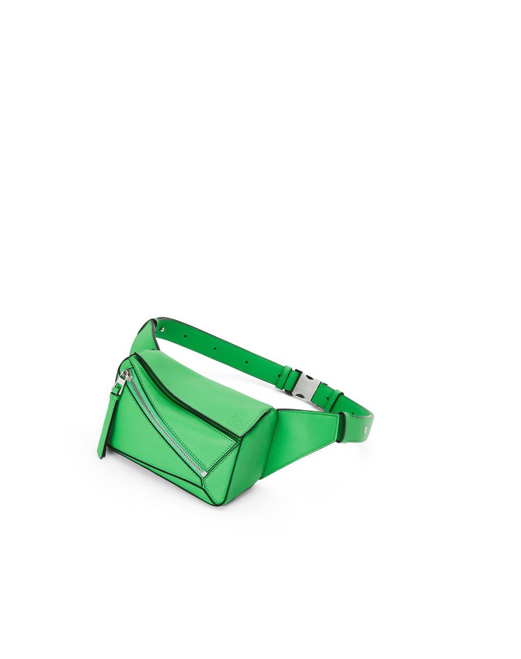 Loewe Mini Puzzle bumbag in classic calfskin Vert | 1092VULRP