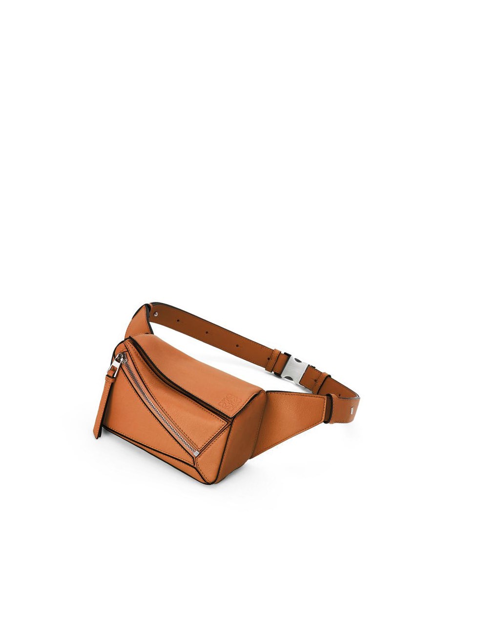 Loewe Mini Puzzle bumbag in classic calfskin Tan | 2184MBZYT