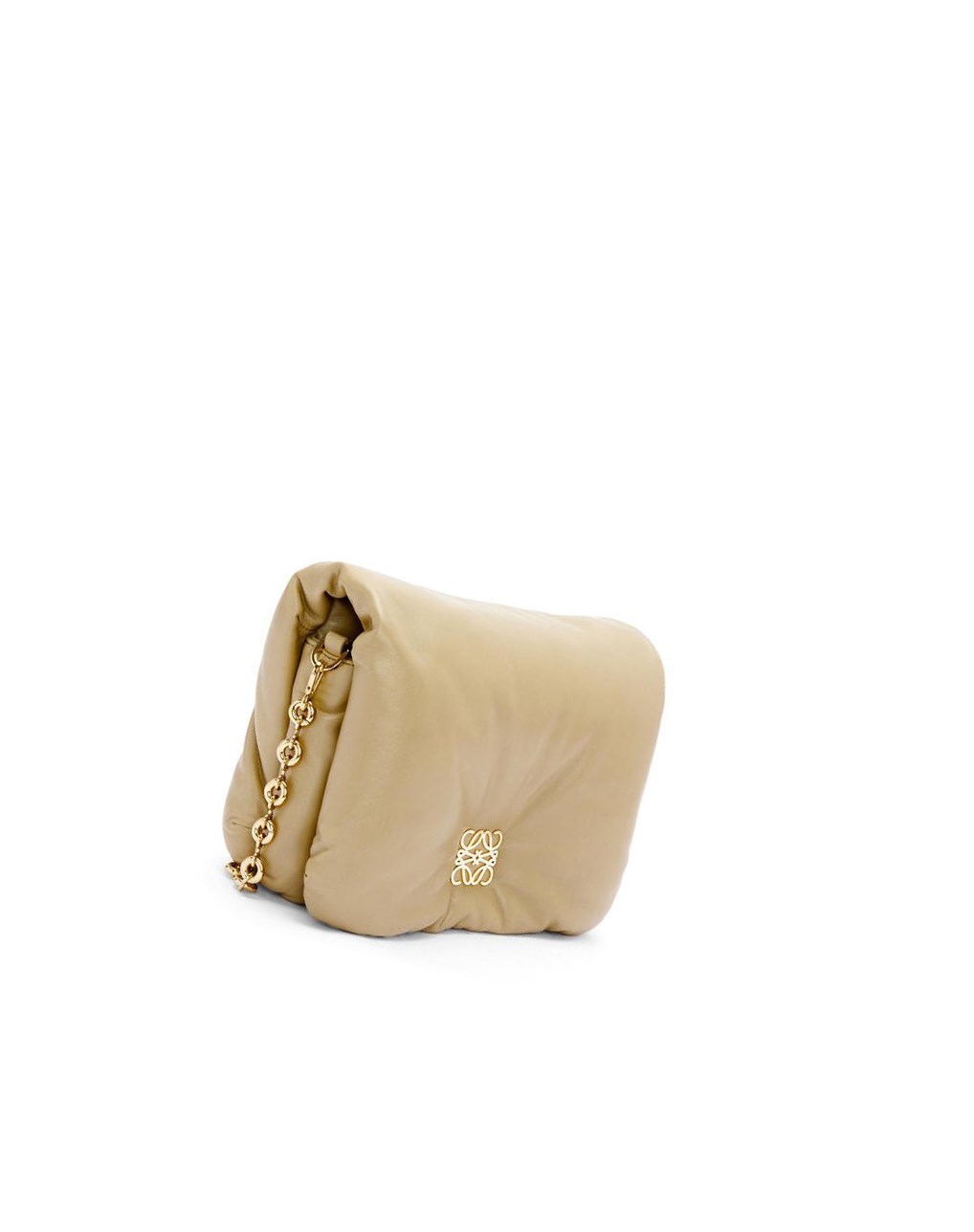 Loewe Puffer Goya bag in shiny nappa lambskin Vert | 0578BSPCI