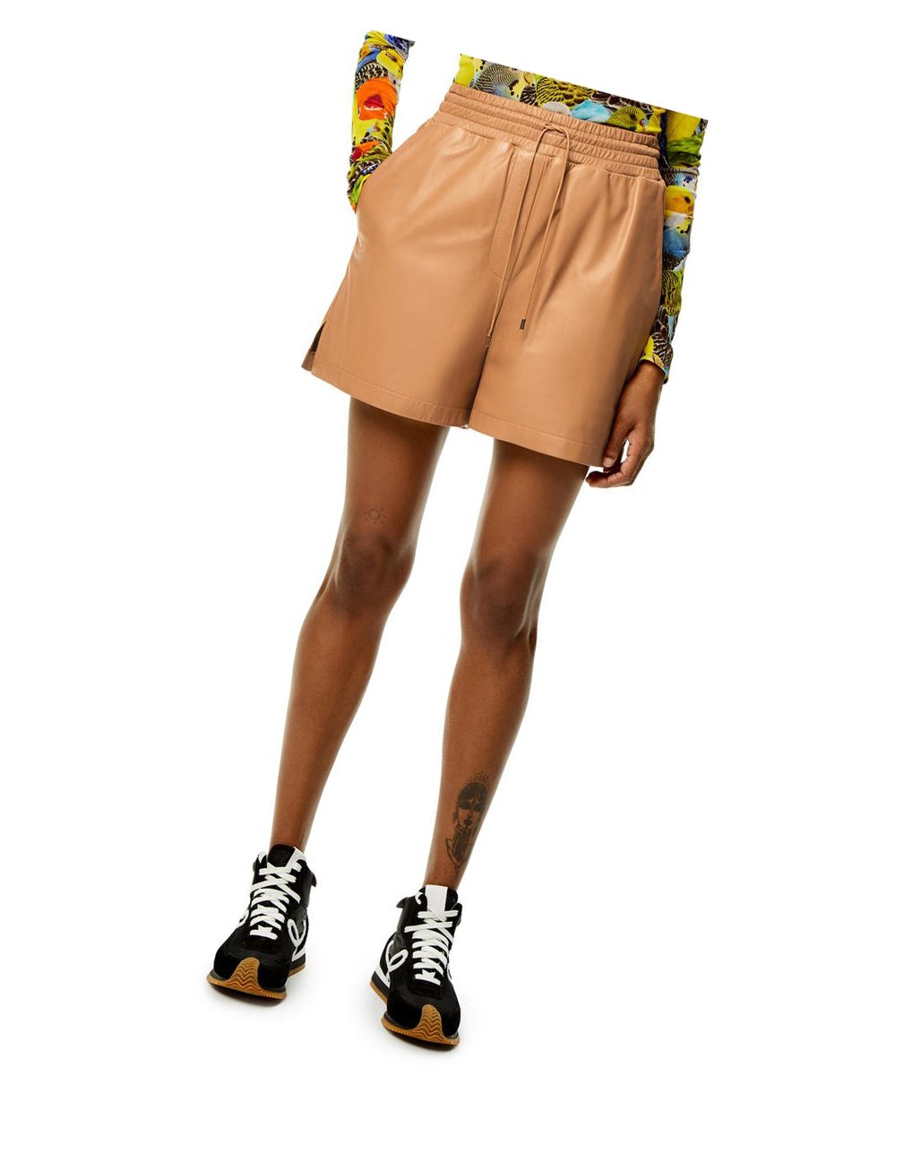 Loewe Shorts in nappa Toffee | 7560FSPGO