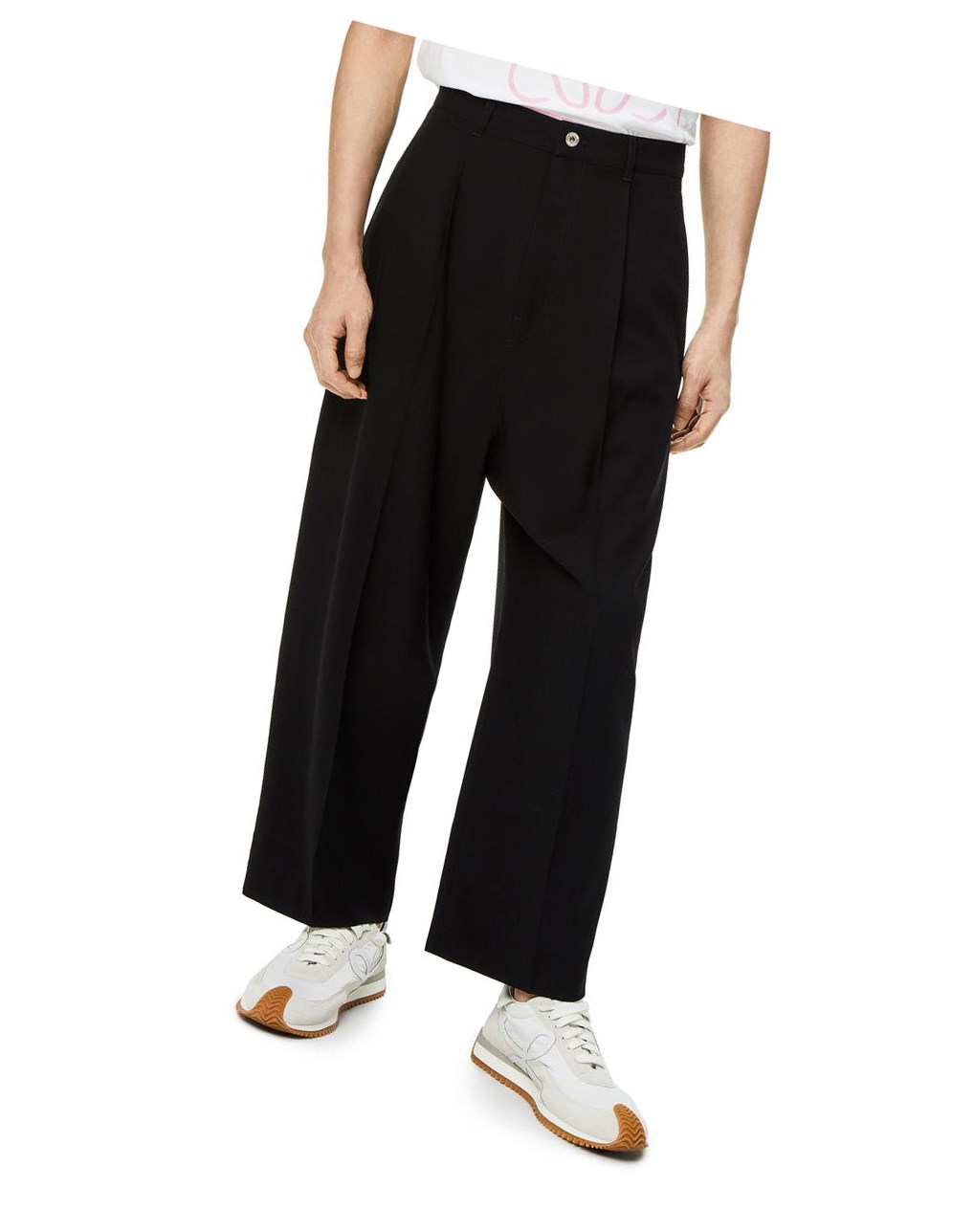 Loewe Single pleat trousers in wool Noir | 8079MDOPU