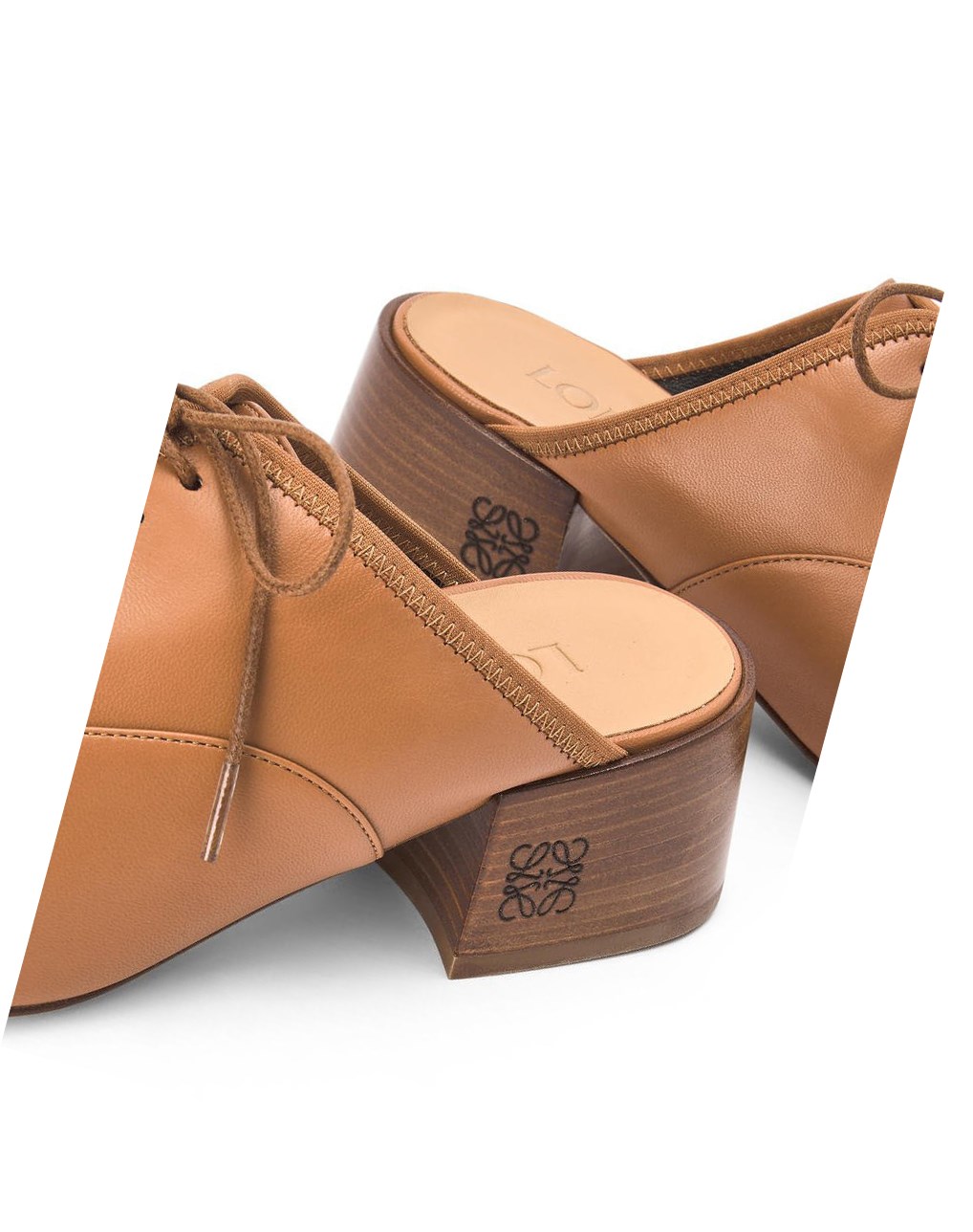 Loewe Slip on soft derby in lambskin Camel | 5341MXKHP