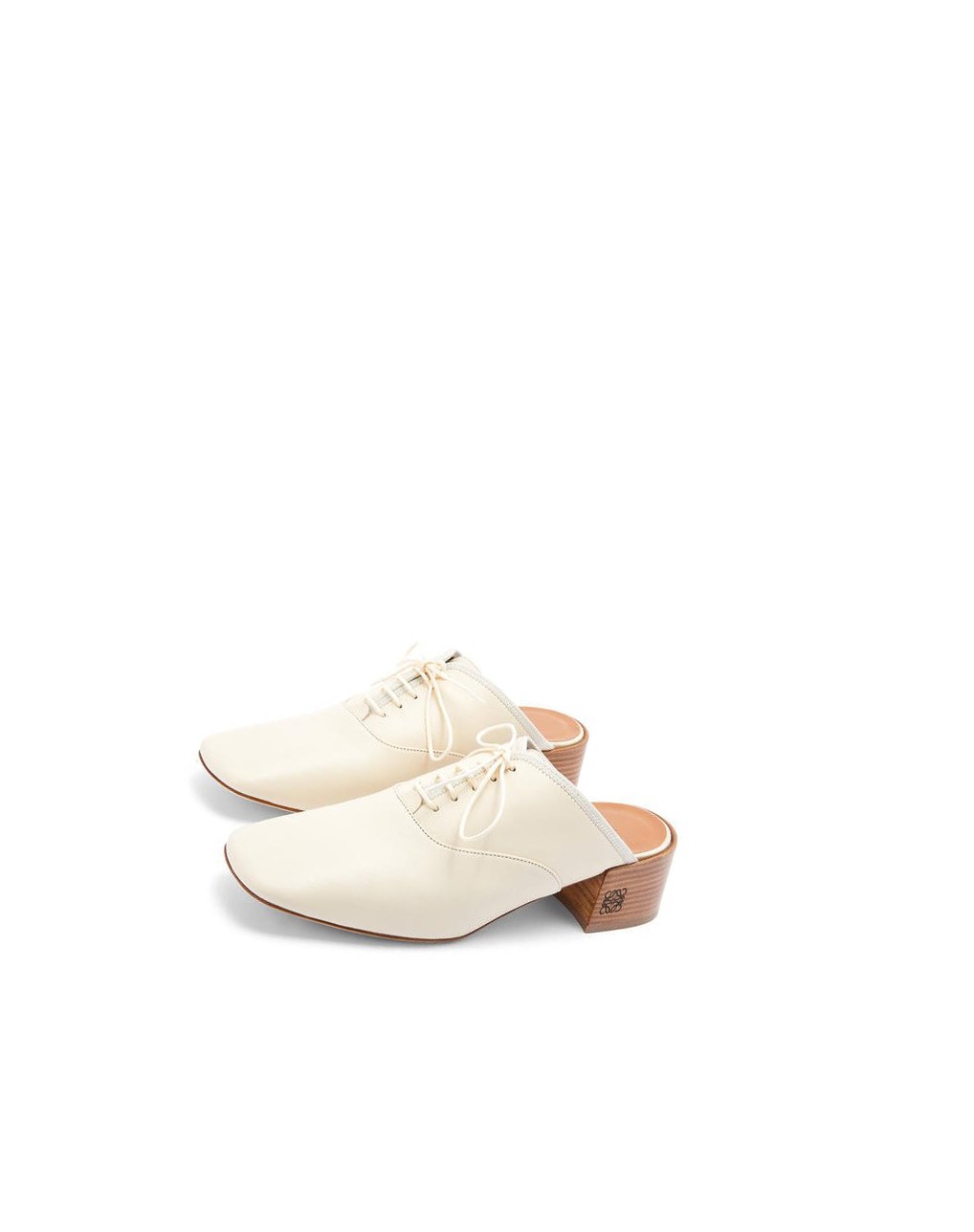 Loewe Slip on soft derby in lambskin Milk | 8205KUGYE