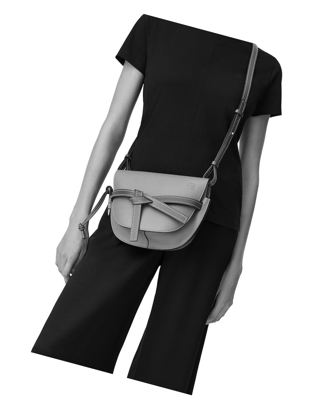 Loewe Small Gate bag in soft grained calfskin Noir | 2587MQKYJ