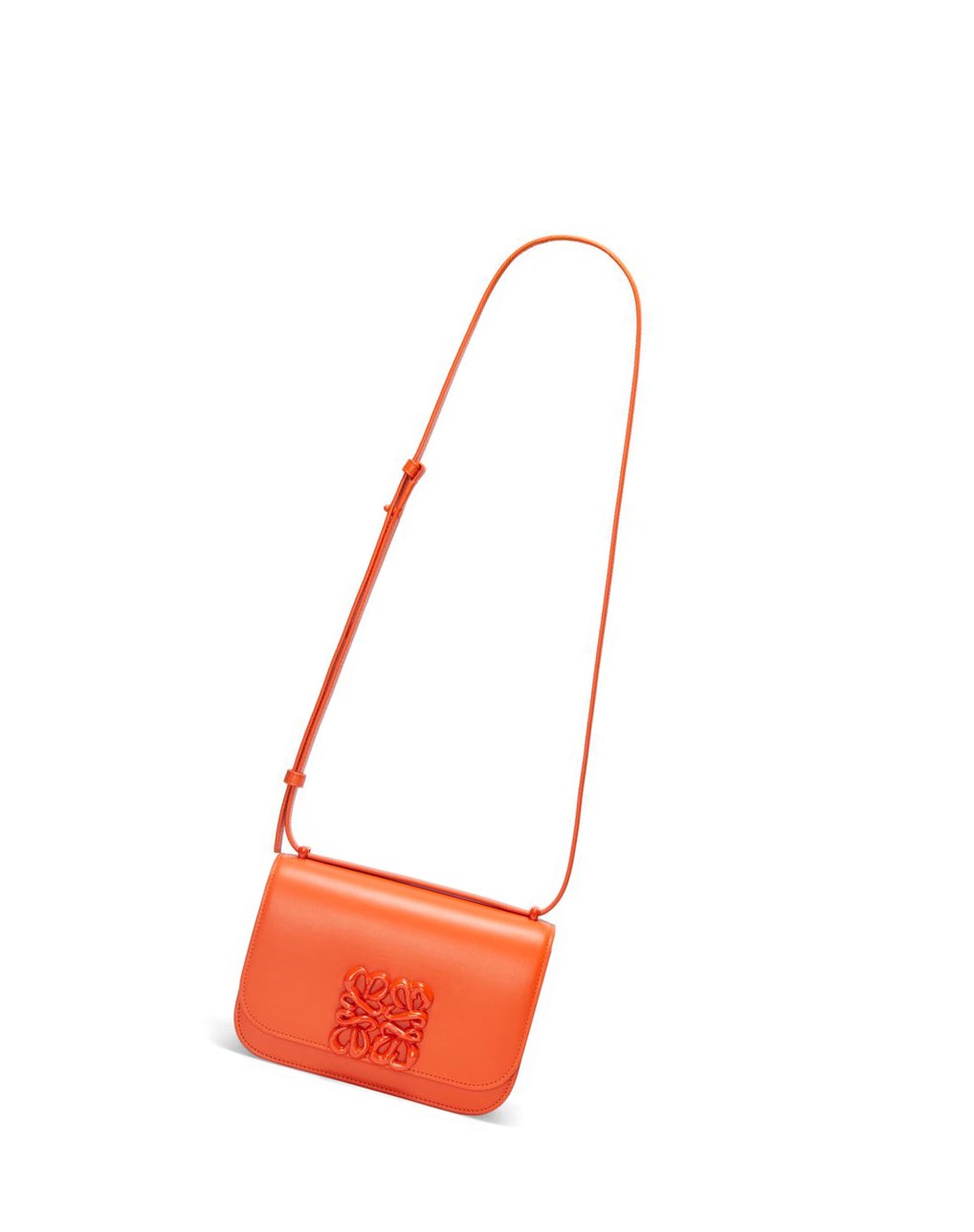 Loewe Small Goya bag in silk calfskin Orange | 5962TUDIY