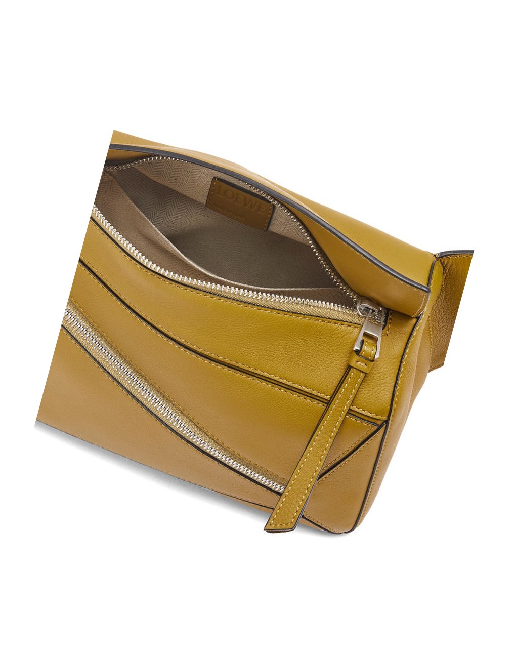 Loewe Small Puzzle Bumbag in classic calfskin Ochre | 8967UTBEN