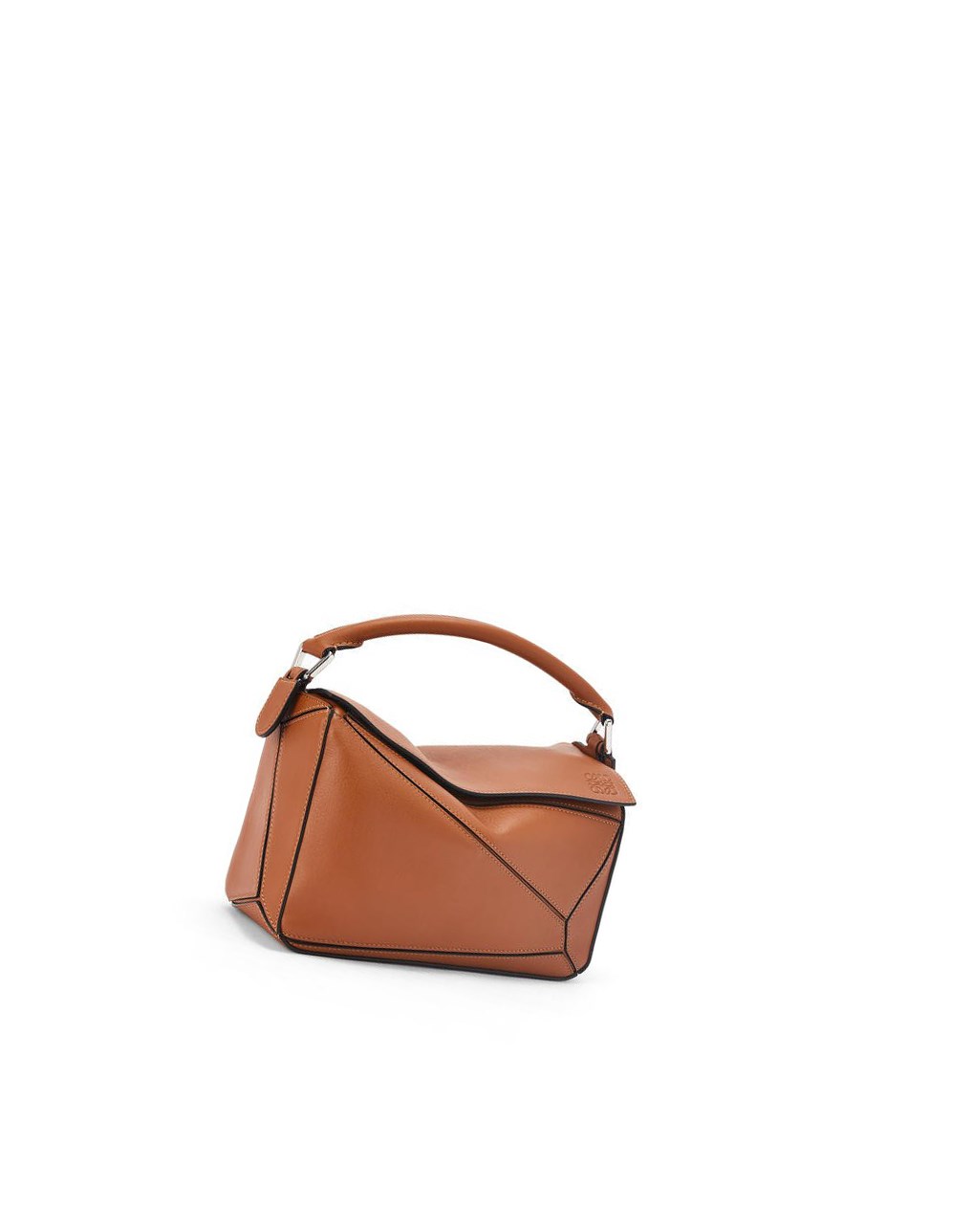 Loewe Small Puzzle bag in classic calfskin Tan | 0524TILCZ