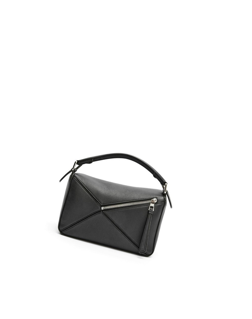 Loewe Small Puzzle bag in classic calfskin Noir | 8697GUYKC