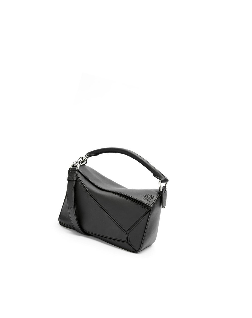 Loewe Small Puzzle bag in classic calfskin Noir | 8697GUYKC