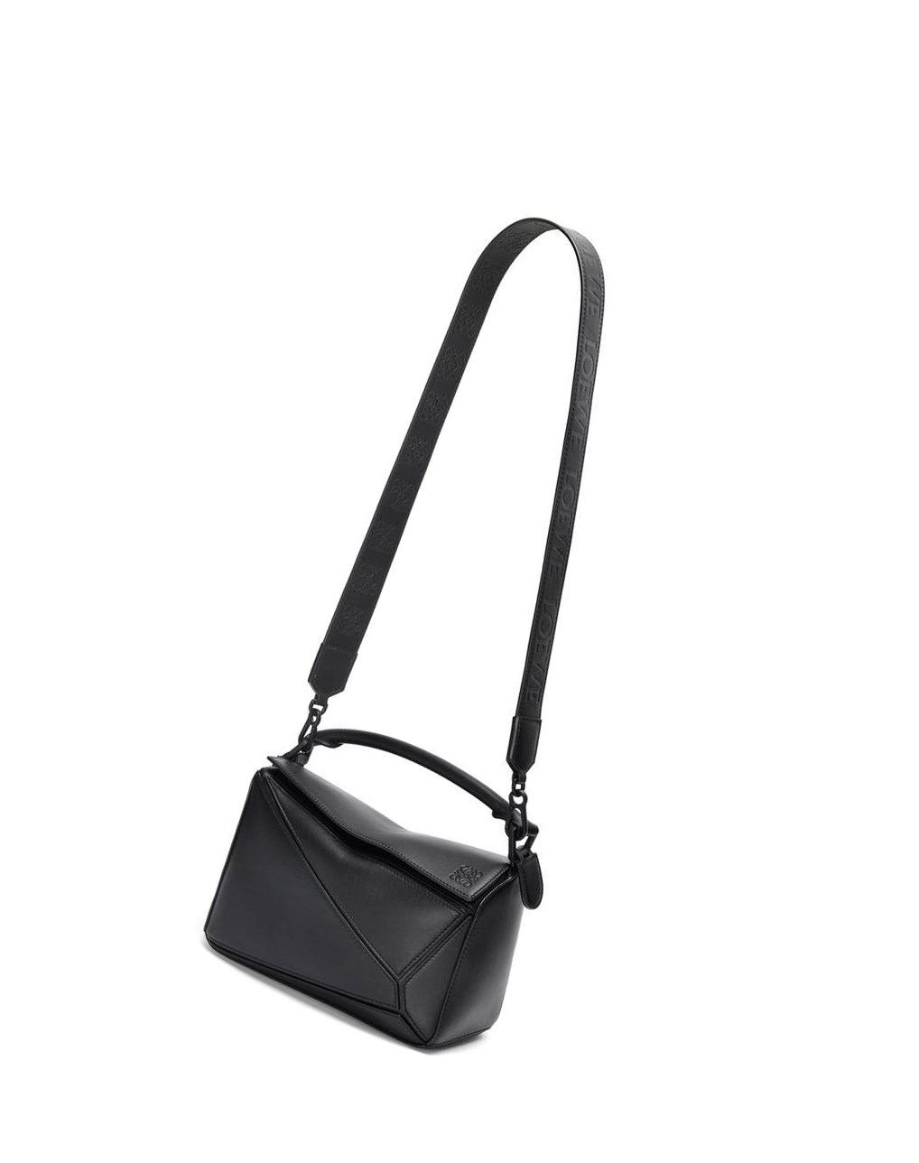 Loewe Small Puzzle bag in satin calfskin Noir | 6712LPNSW