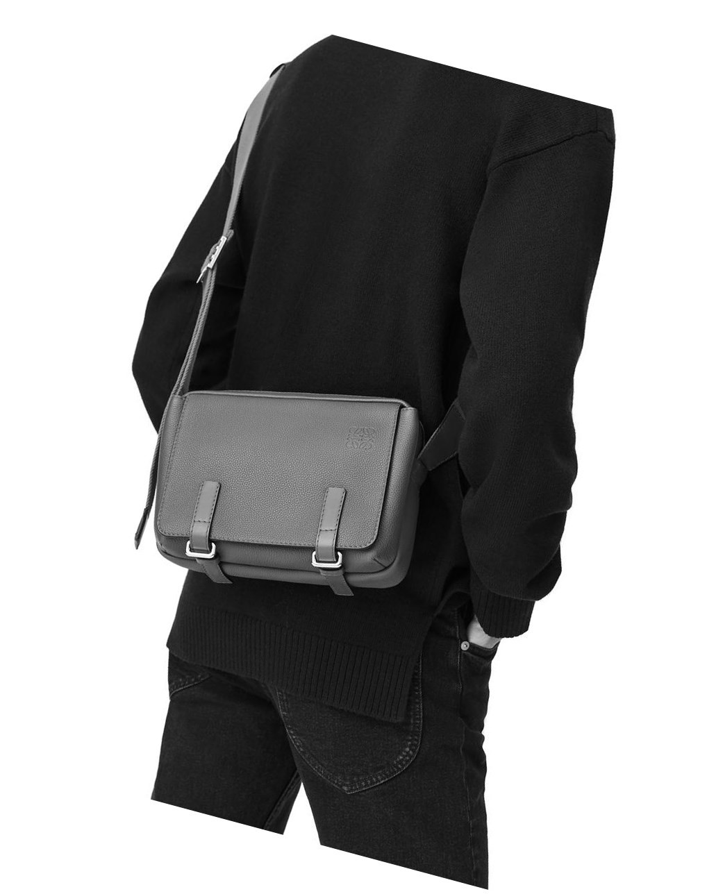 Loewe XS Military messenger bag in soft grained calfskin Noir | 2014FSMKY