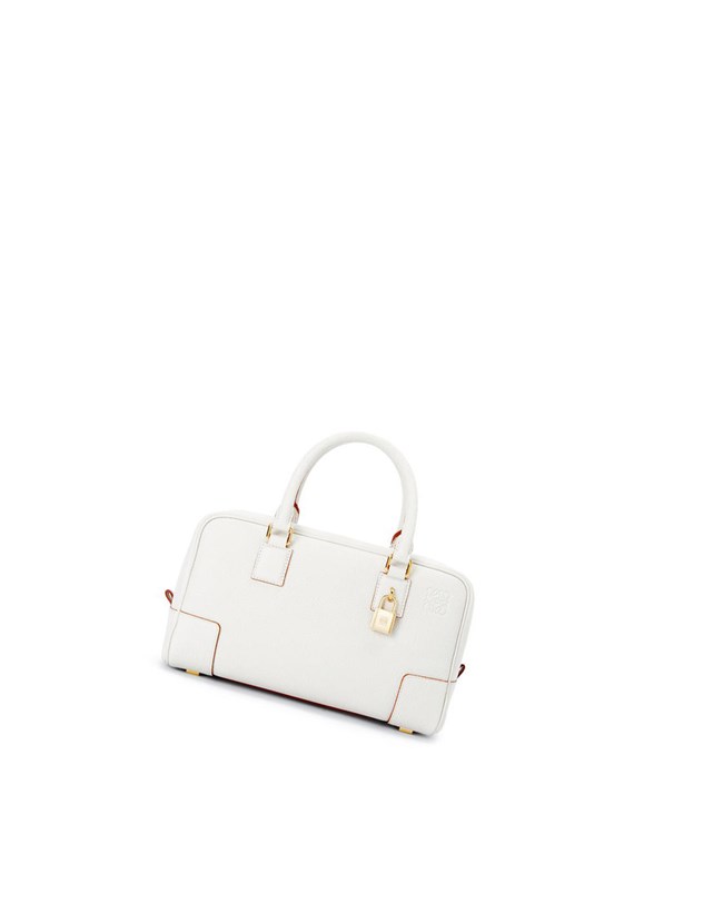 Loewe Amazona 23 bag in soft grained calfskin Blanche | 9623IKPAS